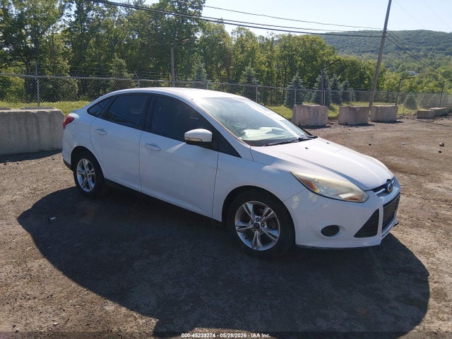 Salvage Ford Focus Image