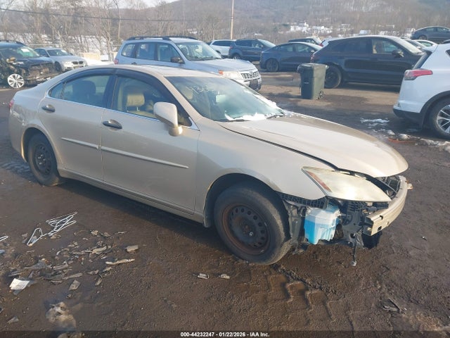 Salvage Lexus Es Image