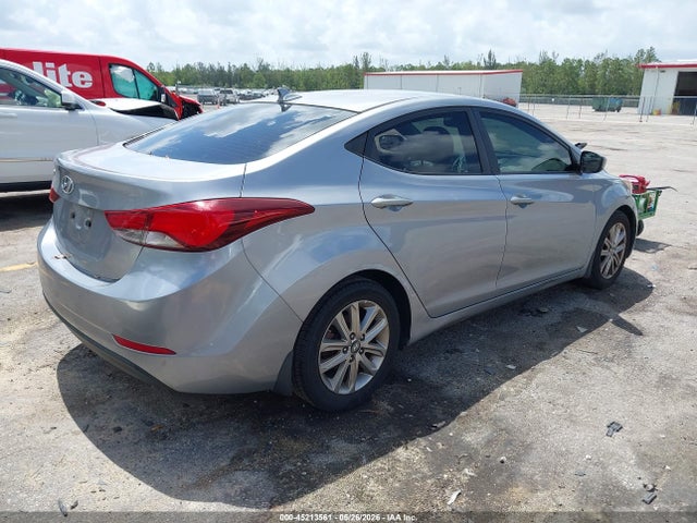 Hyundai ELANTRA Se