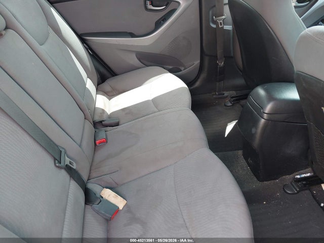 Hyundai ELANTRA Se