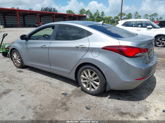 Hyundai ELANTRA Se
