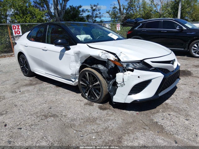 Salvage Toyota Camry Image