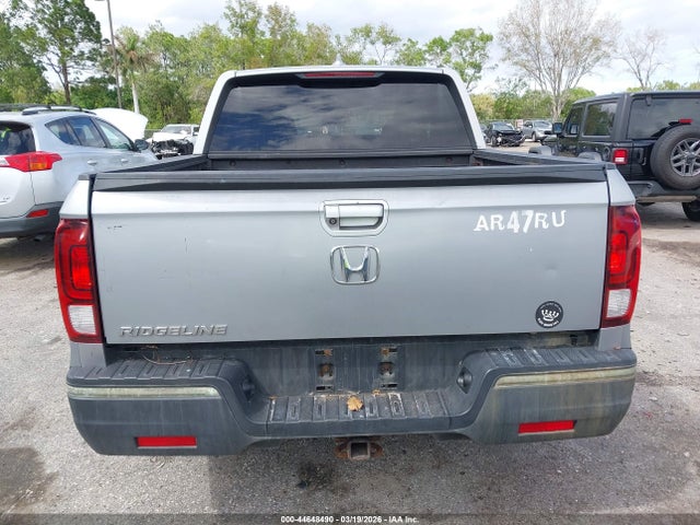 Honda Ridgeline Sport