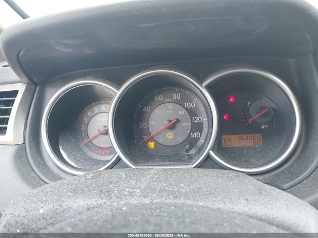 Nissan Versa 1.8s