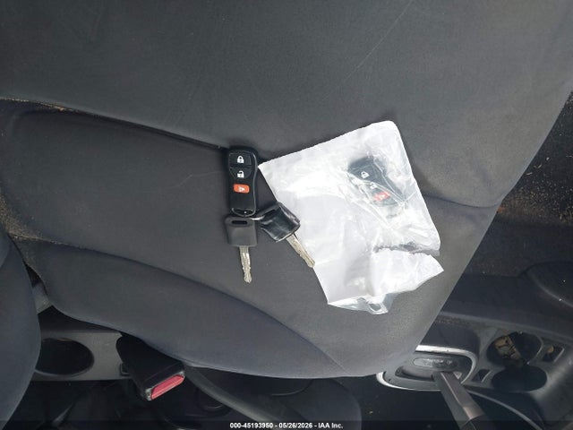 Nissan Versa 1.8s