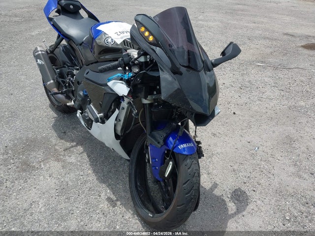 Yamaha Yzfr1s