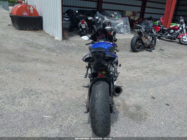 Yamaha Yzfr1s