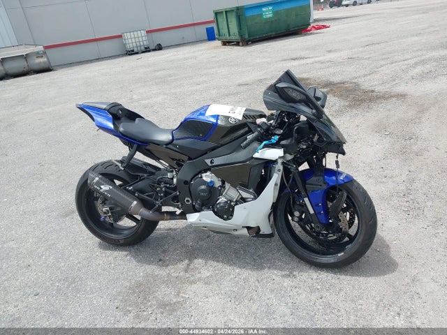 Yamaha Yzfr1s