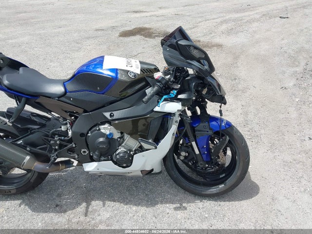 Yamaha Yzfr1s