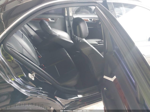 Mercedes-Benz C-Class Luxury 4matic