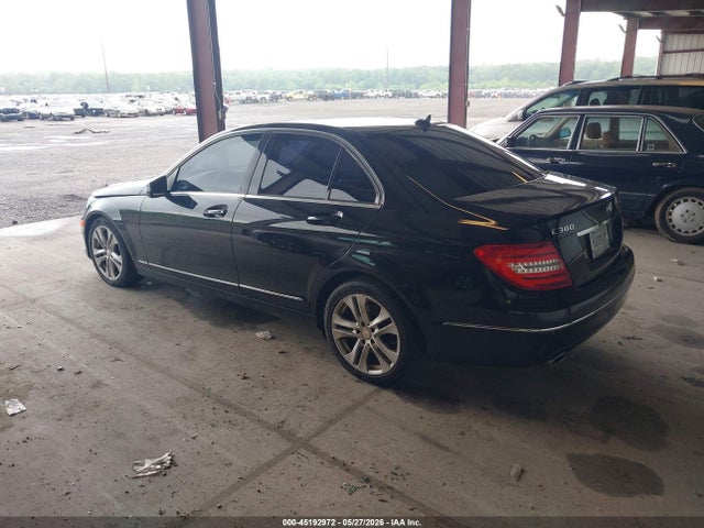 Mercedes-Benz C-Class Luxury 4matic