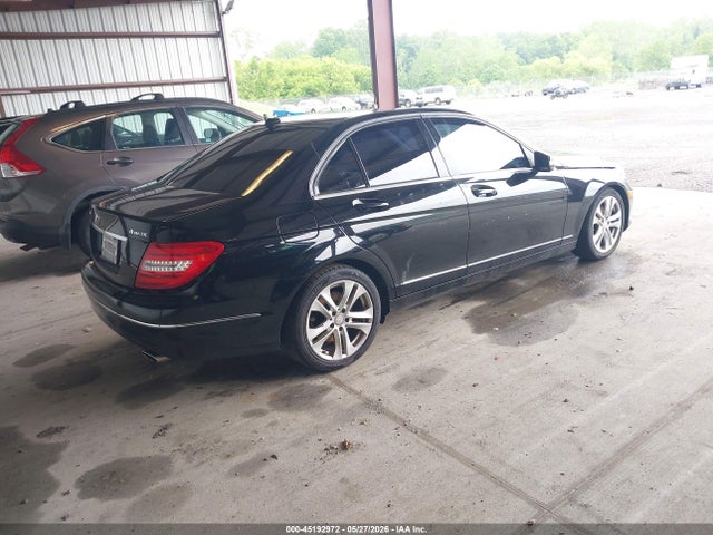 Mercedes-Benz C-Class Luxury 4matic