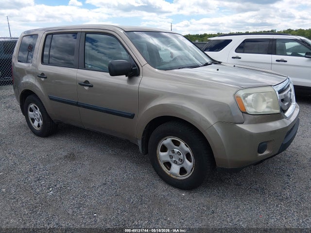 Salvage Honda Pilot Image
