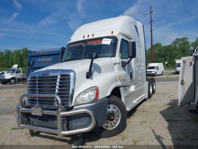 Freightliner Cascadia 125