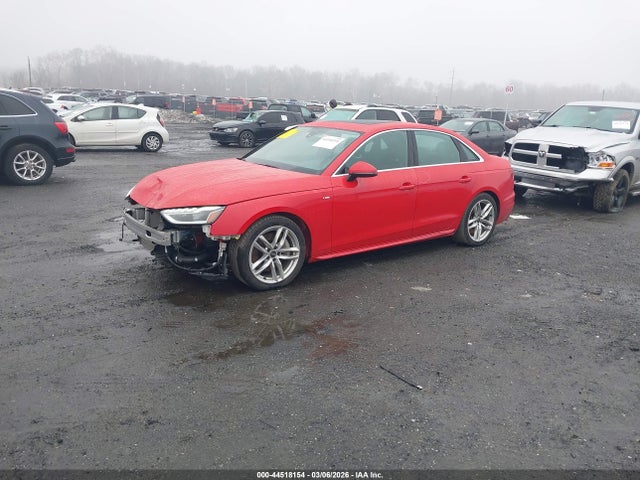 Audi A4 Premium Plus 45 Tfsi S Line Quattro S Tronic