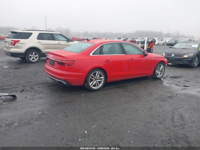 Audi A4 Premium Plus 45 Tfsi S Line Quattro S Tronic