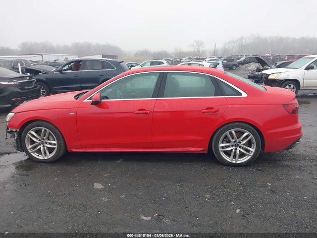 Audi A4 Premium Plus 45 Tfsi S Line Quattro S Tronic