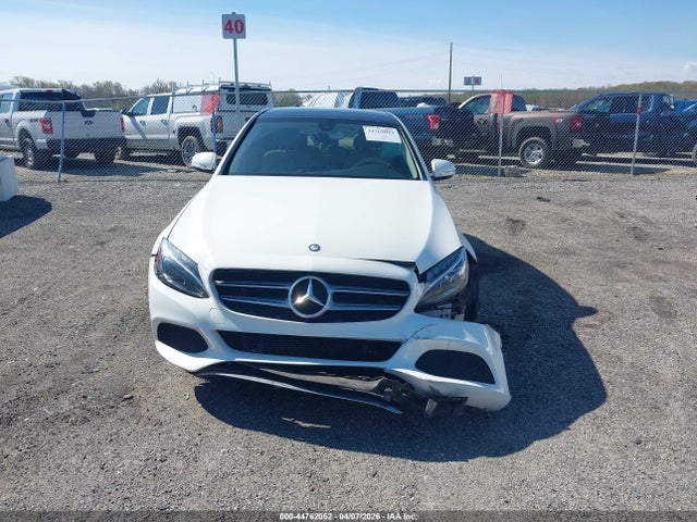 Mercedes-Benz C-Class 4matic