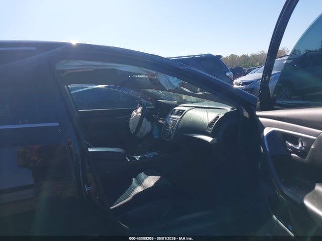 Nissan Altima 2.5 Sv