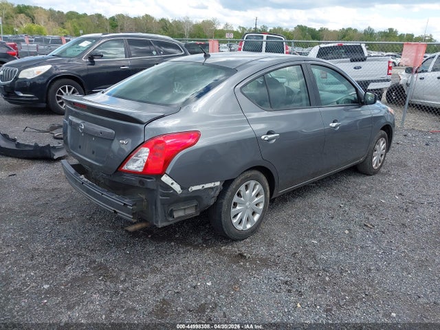 Nissan Versa 1.6 Sv