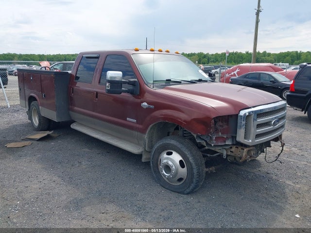 Salvage Ford F-350 Image