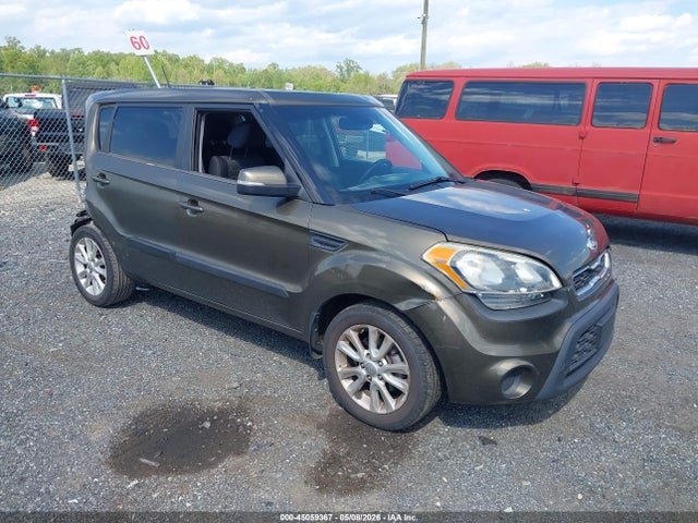 Salvage Kia Soul Image