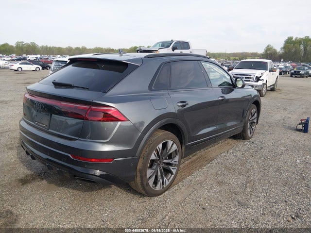 Audi Q8 Premium Plus 55 Tfsi Quattro