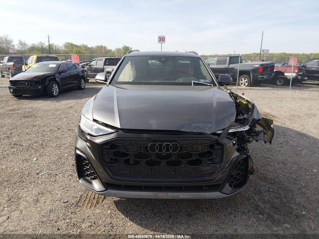 Audi Q8 Premium Plus 55 Tfsi Quattro