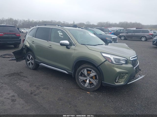Salvage Subaru Forester Image