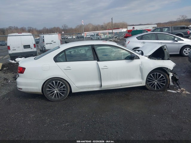 Volkswagen Jetta 1.8t Sport