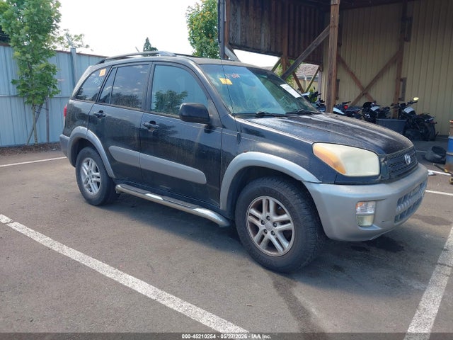 Salvage Toyota RAV4 Image