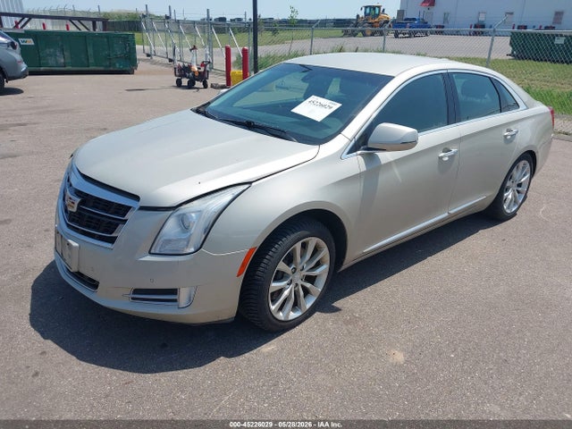 Cadillac XTS Luxury Collection