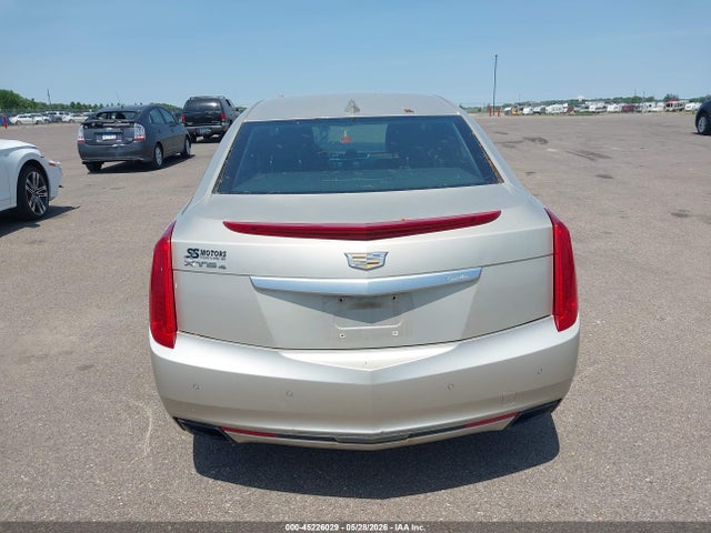 Cadillac XTS Luxury Collection