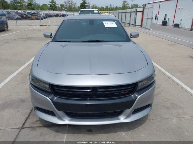 Dodge Charger Sxt