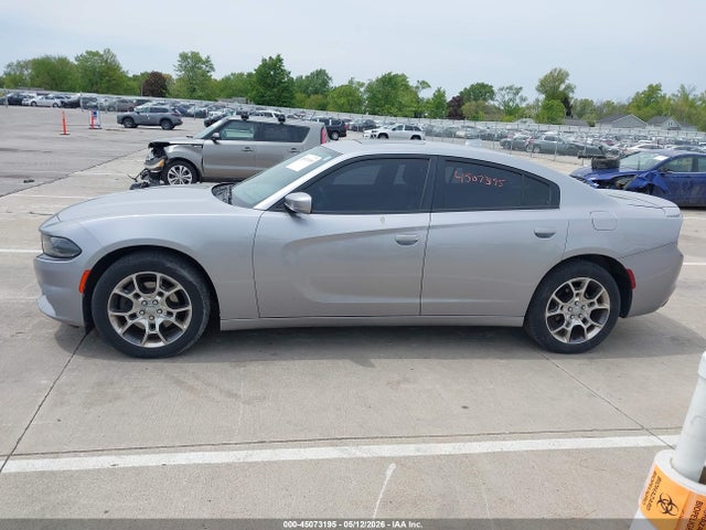 Dodge Charger Sxt