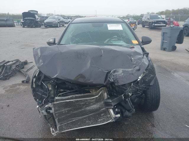 Chevrolet Cruze 1lt Auto