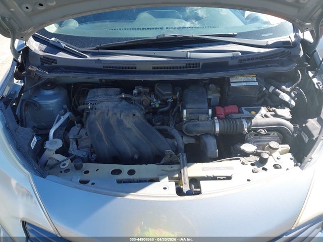 Nissan Versa Sv