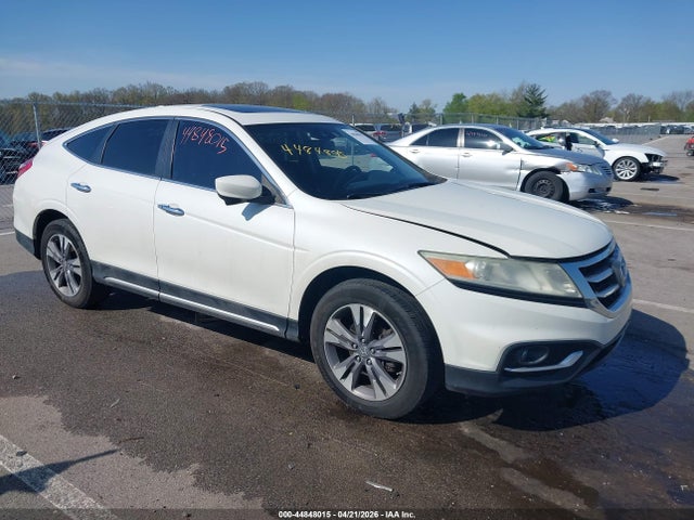 Salvage Honda Crosstour Image