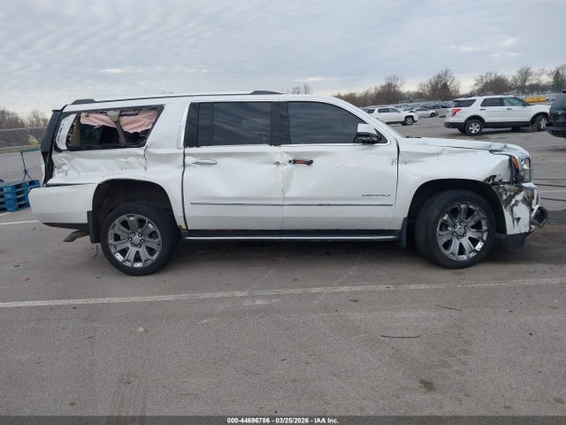 GMC Yukon Denali