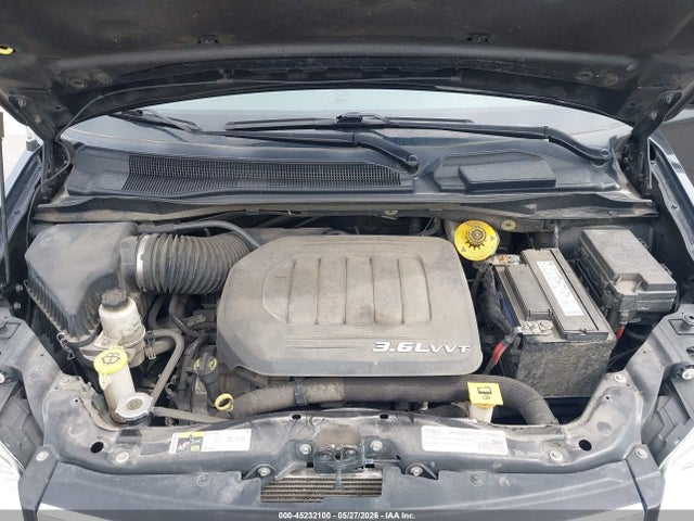 Chrysler Town & Country Touring