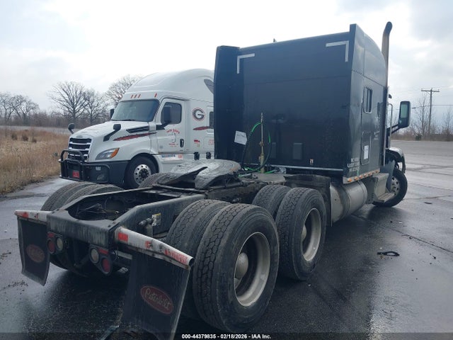 Peterbilt 579