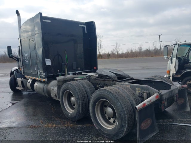 Peterbilt 579