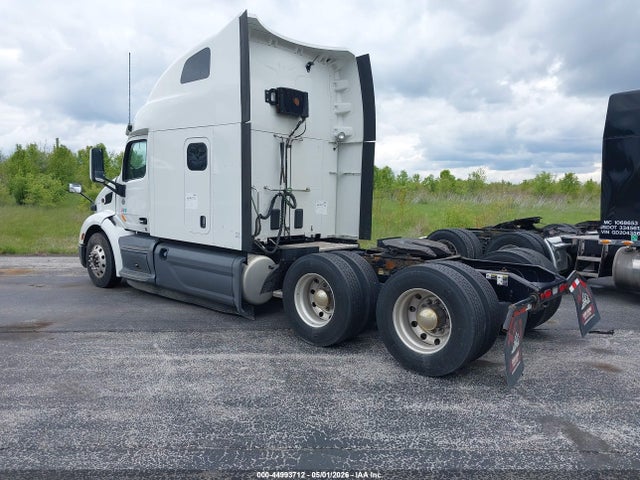 Peterbilt 579