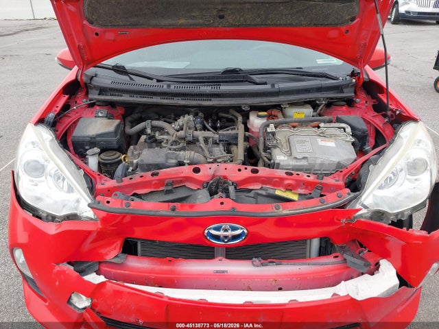 Toyota Prius c Two