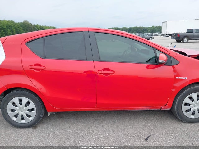 Toyota Prius c Two