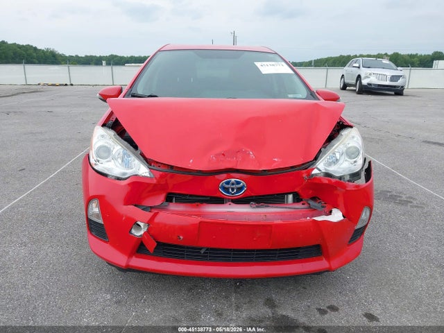 Toyota Prius c Two