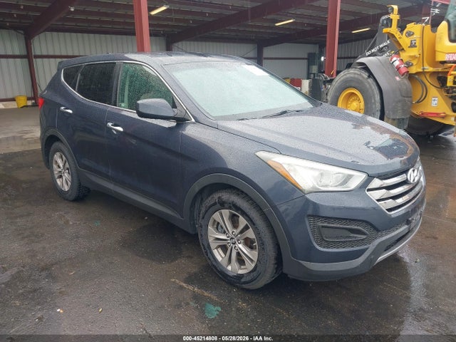 Salvage Hyundai SANTA FE Image
