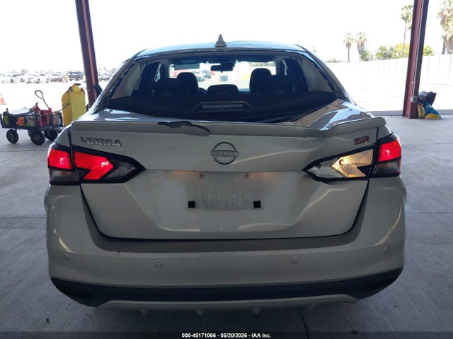 Nissan Versa 1.6 Sr