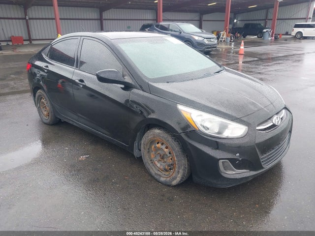 Salvage Hyundai ACCENT Image