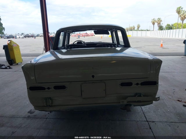 Mercedes-Benz 230